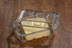 Butterdose aus Glas mit Deckel online bestellen