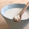 Dehydrierte Kefirknöllchen als Starter-Kultur für Milchkefir