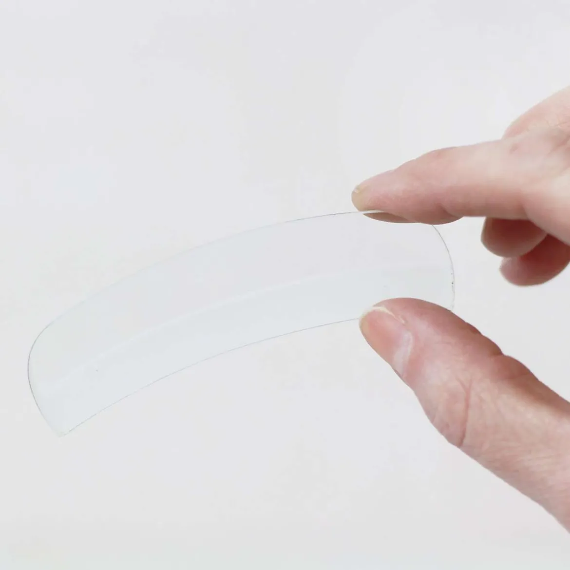 Ergonomische Nagelfeile aus Glas für gepflegte Nägel