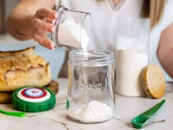Sauerteig Fermentierer: Brotbacken leicht gemacht mit Gärglas