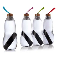 Trinkflasche mit Wasserfilter Binchotan Aktivkohle filtert Chlor